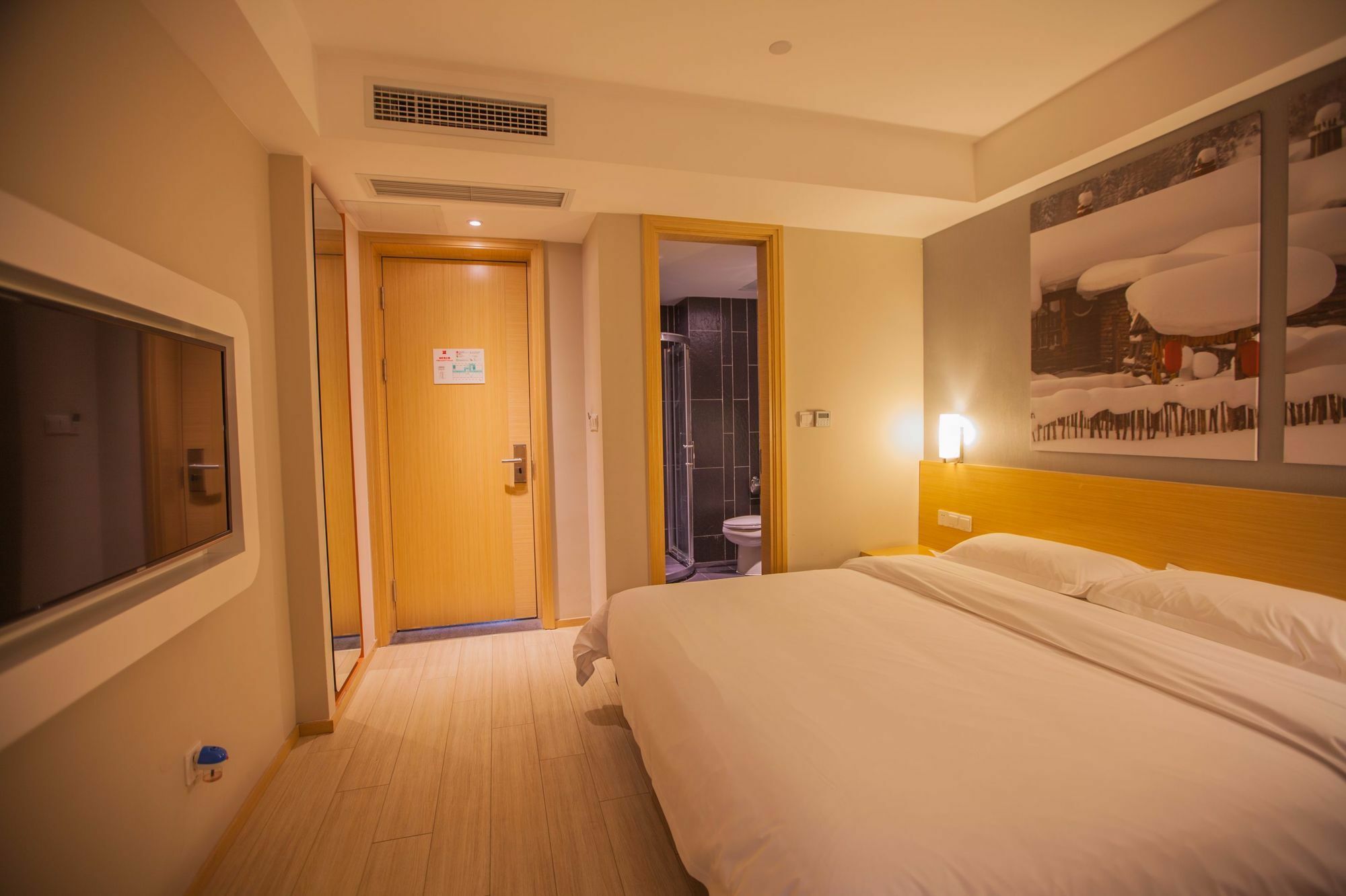 Ibis Leshan City Center Exterior photo